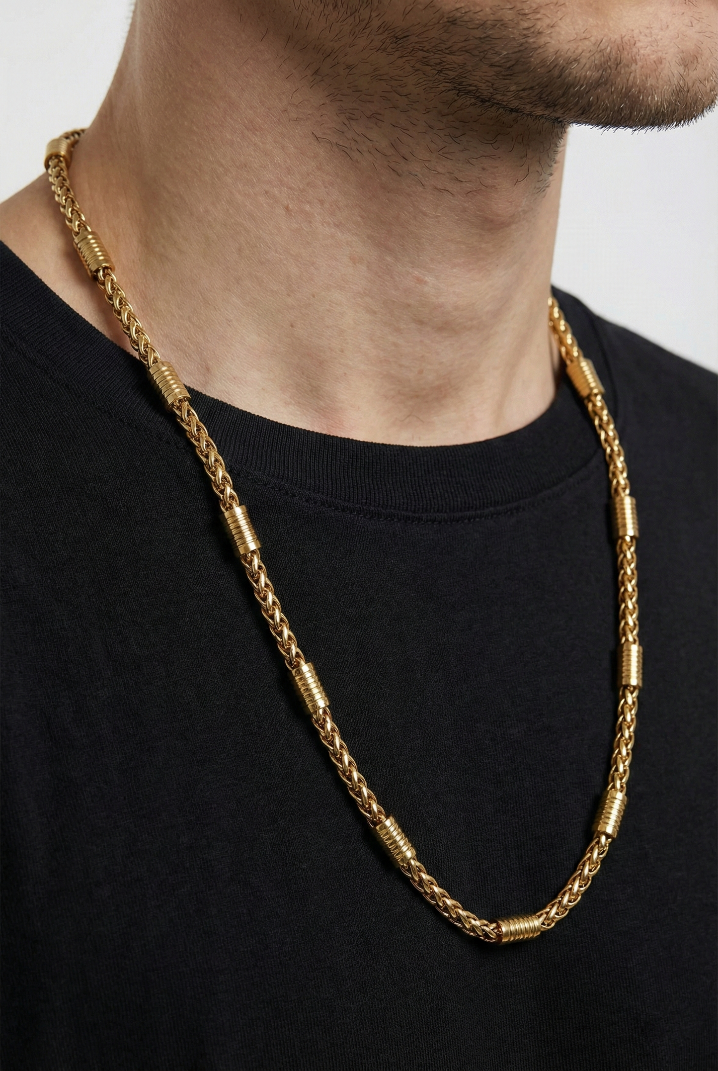 Collier chaîne homme Byzantine doré avec détails tubes cylindriq en acier inoxydable 60cm